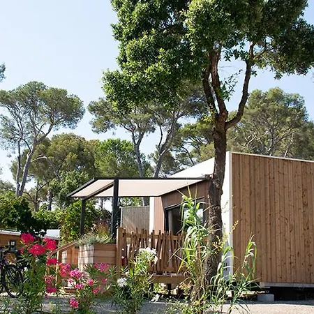 Camping Le Camp Du Domaine Bormes-les-Mimosas Exterior photo