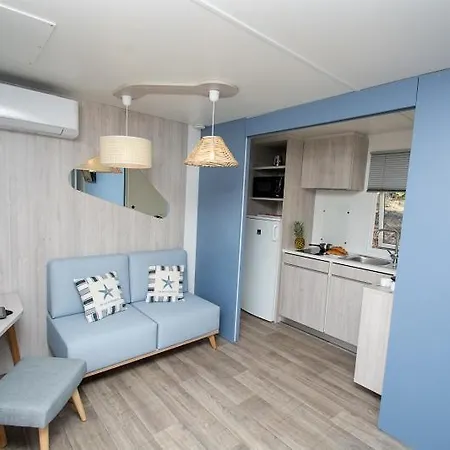 Camping Le Camp Du Domaine Bormes-les-Mimosas Room photo