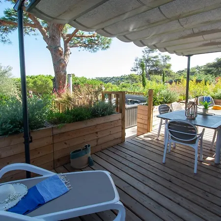 Camping Le Camp Du Domaine Bormes-les-Mimosas Room photo