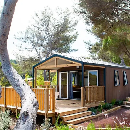 Camping Le Camp Du Domaine Bormes-les-Mimosas Exterior photo