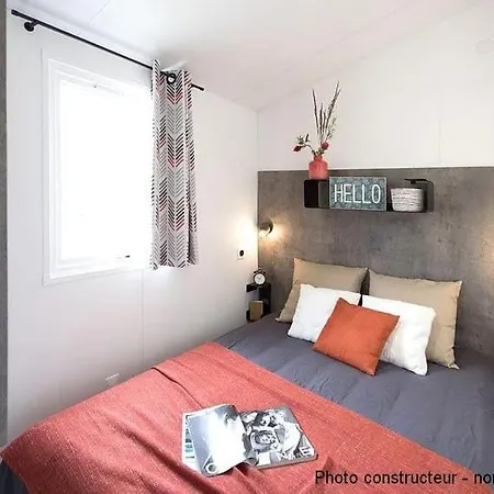 Camping Le Camp Du Domaine Bormes-les-Mimosas Room photo