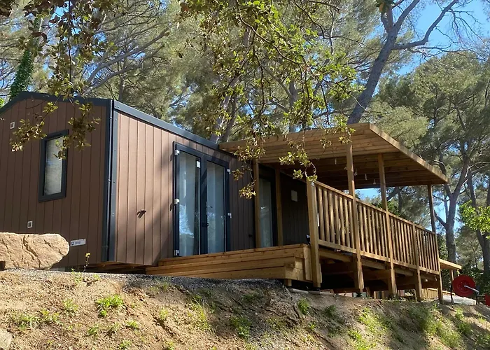 Camping Le Camp Du Domaine