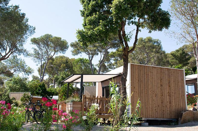 Le Camp Du Domaine Campsite *